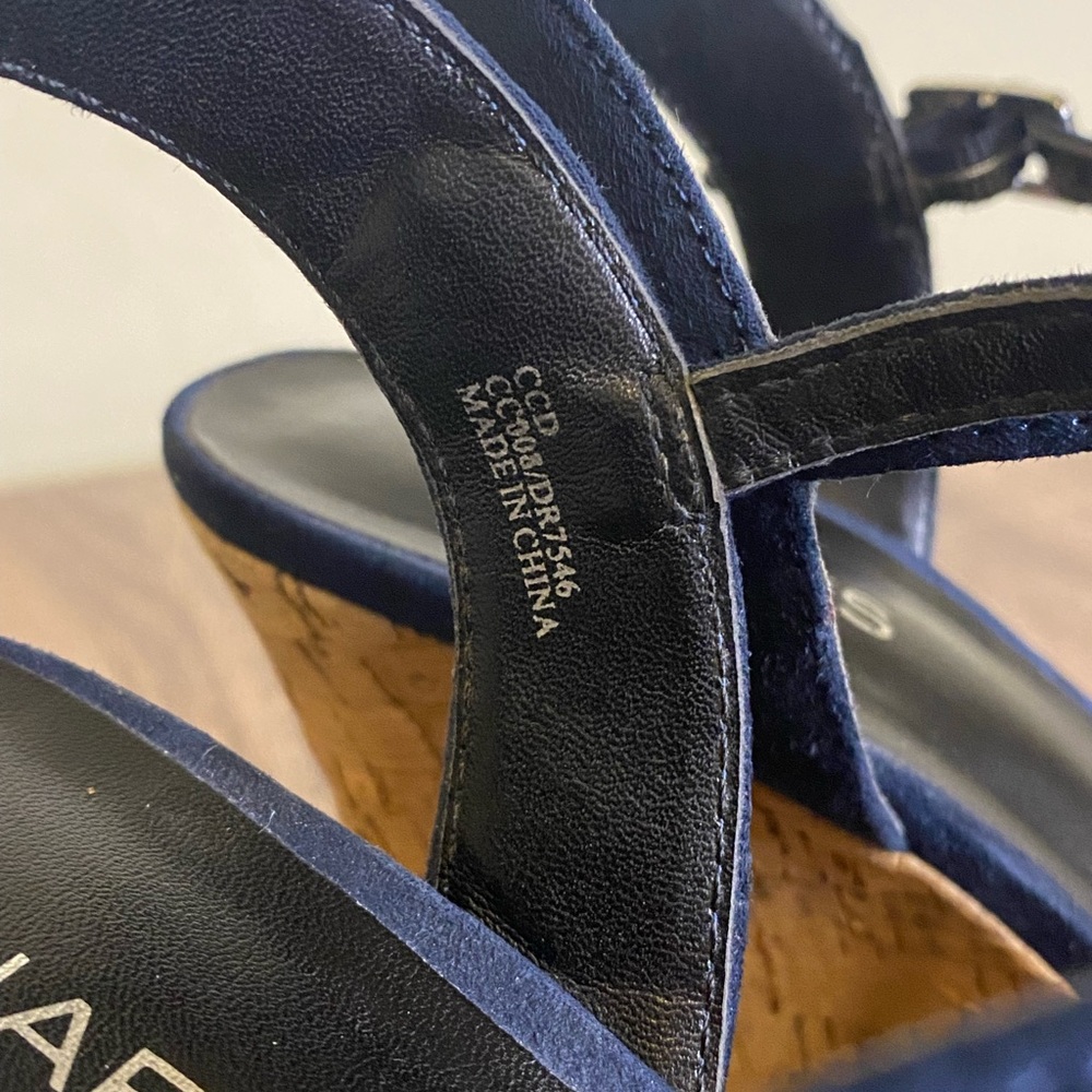 Blue Suede Shoes - Picture 10 of 11